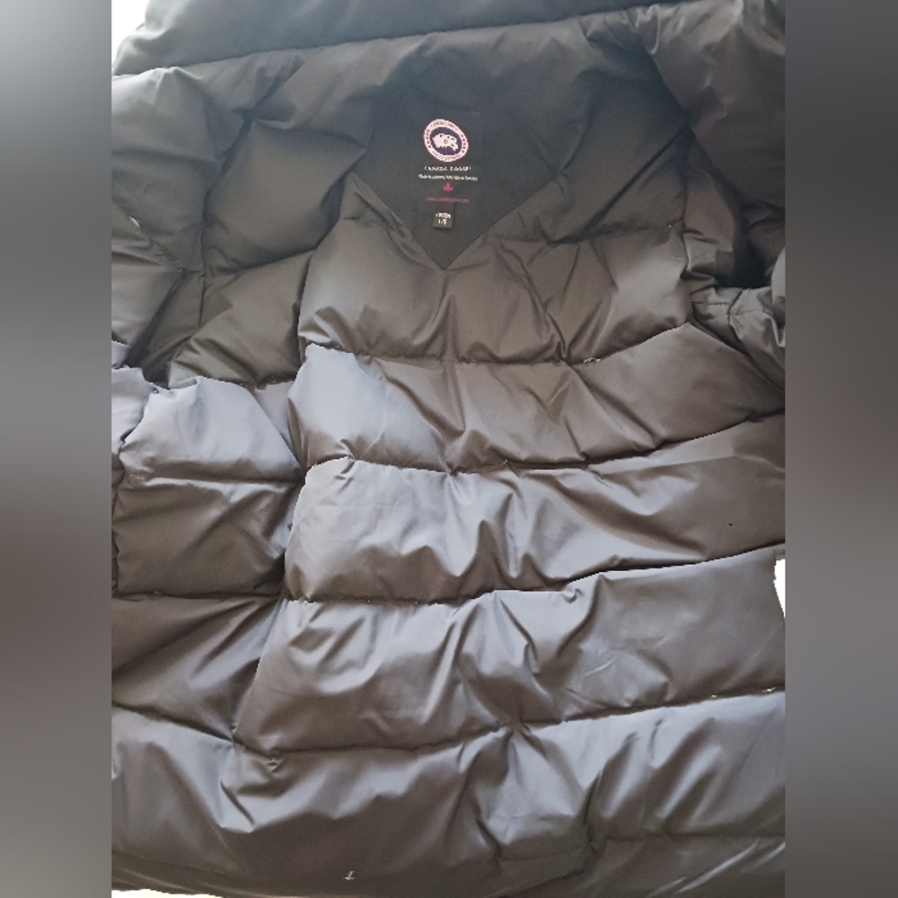 Canada Goose Black Parka   Coat, Size L - Picture 6 of 14